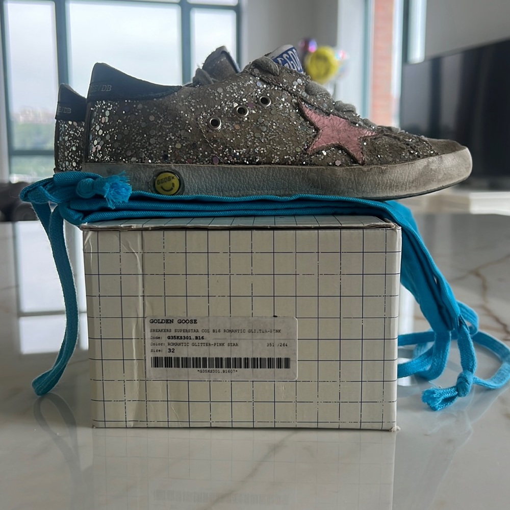 Golden goose superstar sneakers